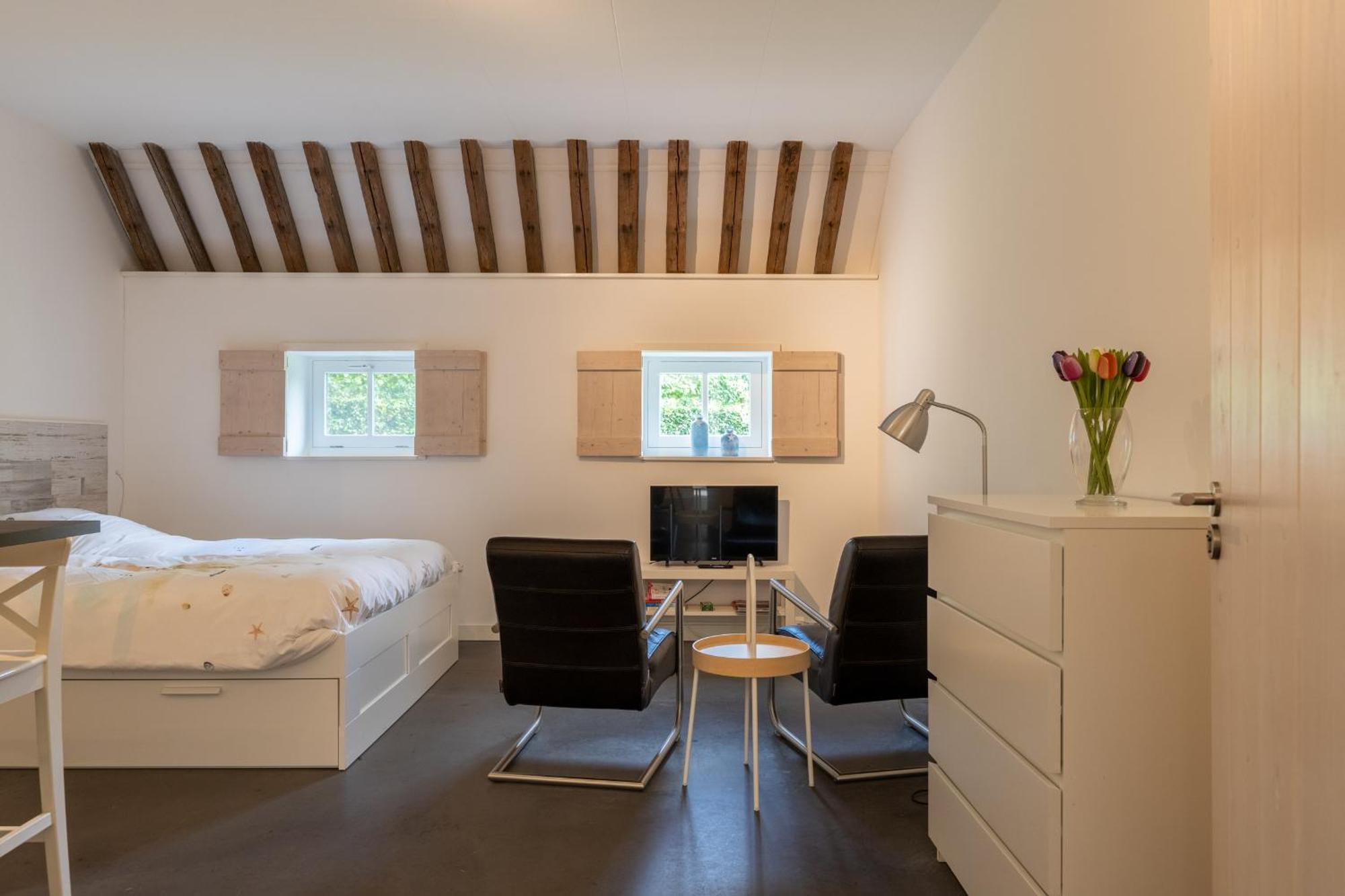 Iselmarpleats Comfortabele Studio Met Badkamer Gaast 外观 照片